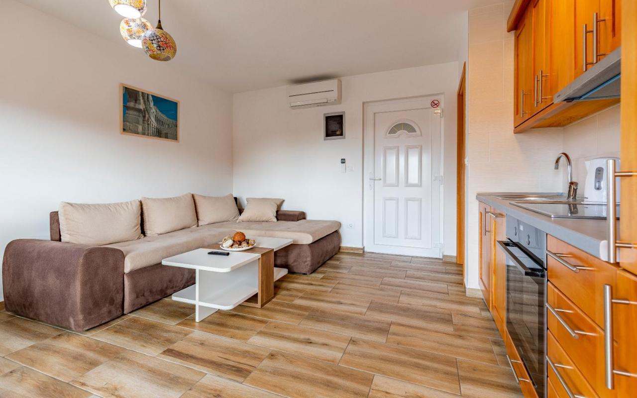 Medulinka Apartments Екстер'єр фото